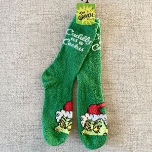 🪞 NWT dr seuss the grinch logo cuddly as a cactus cozy crew holiday sock  9-11